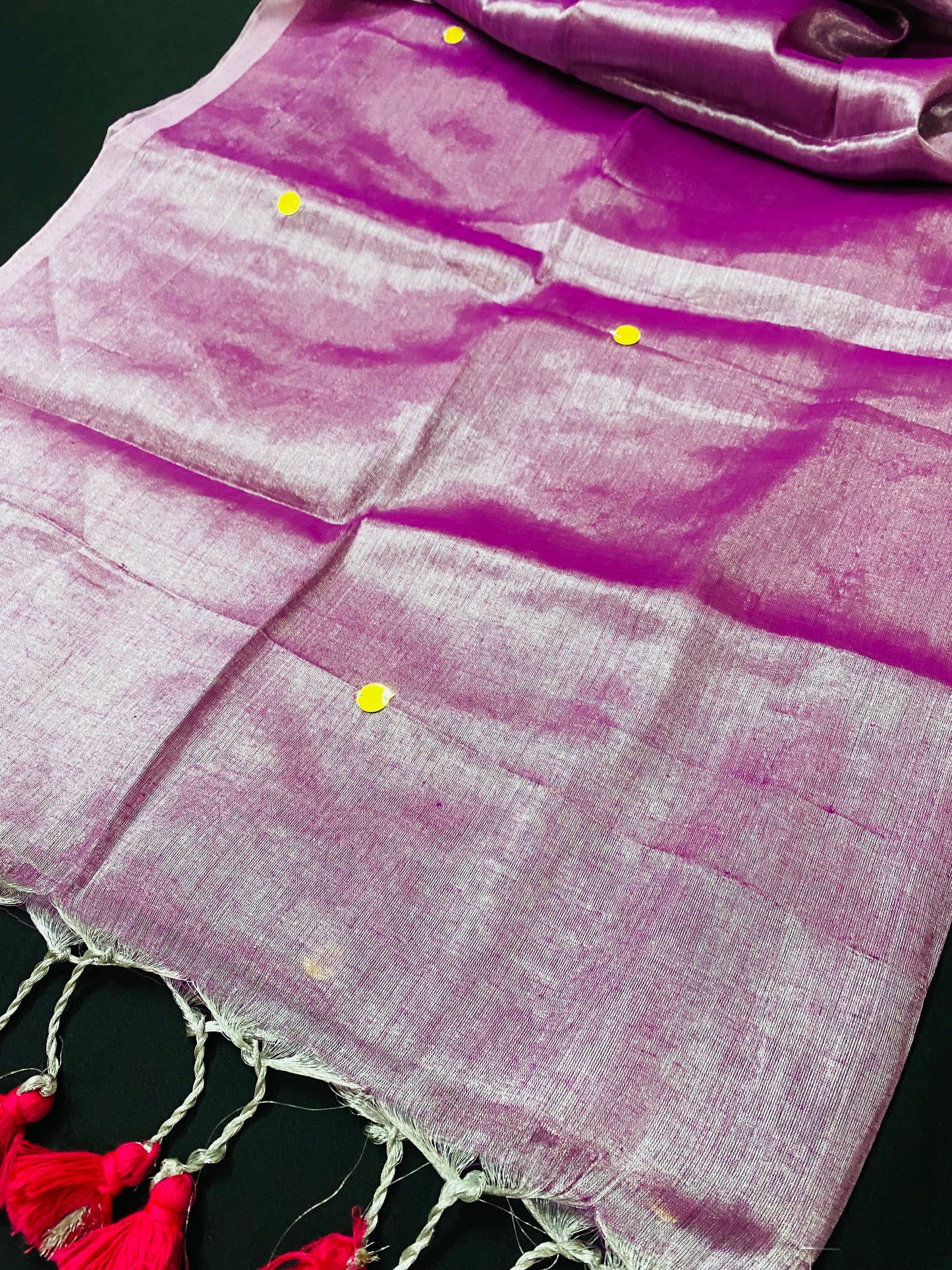 Raga Tissue with Gini & Tassels - Pink