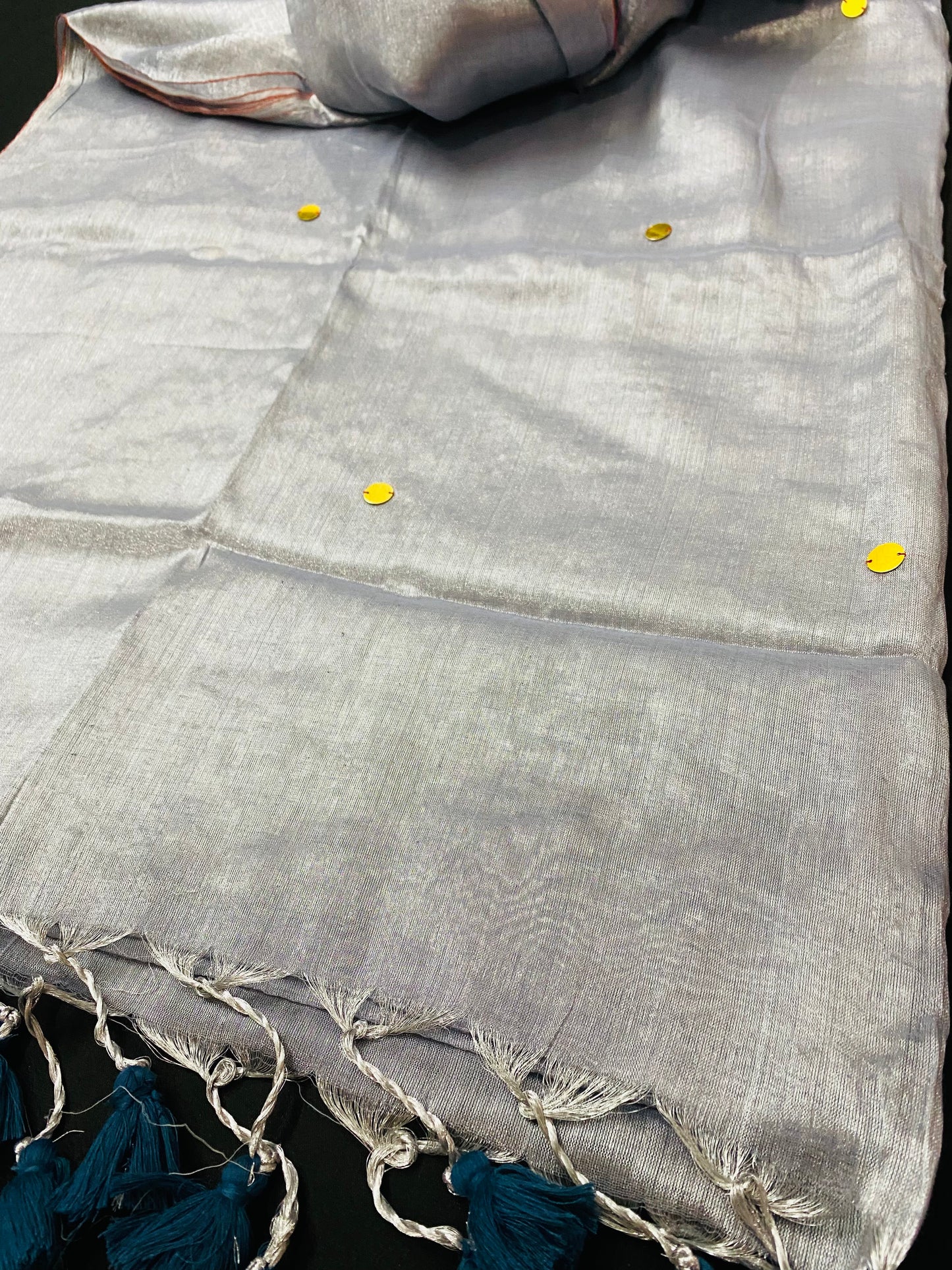Raga Tissue with Gini & Tassels - Silver