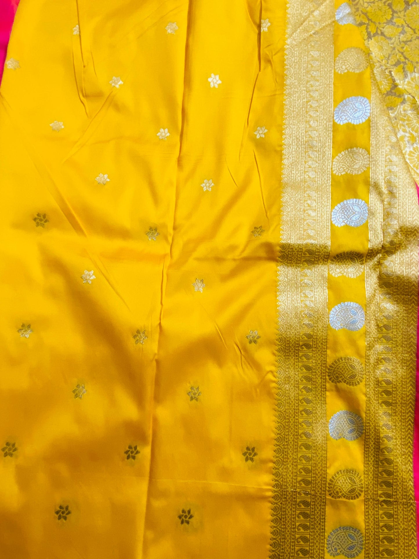 Kanchipuram Silk Saree: Magenta