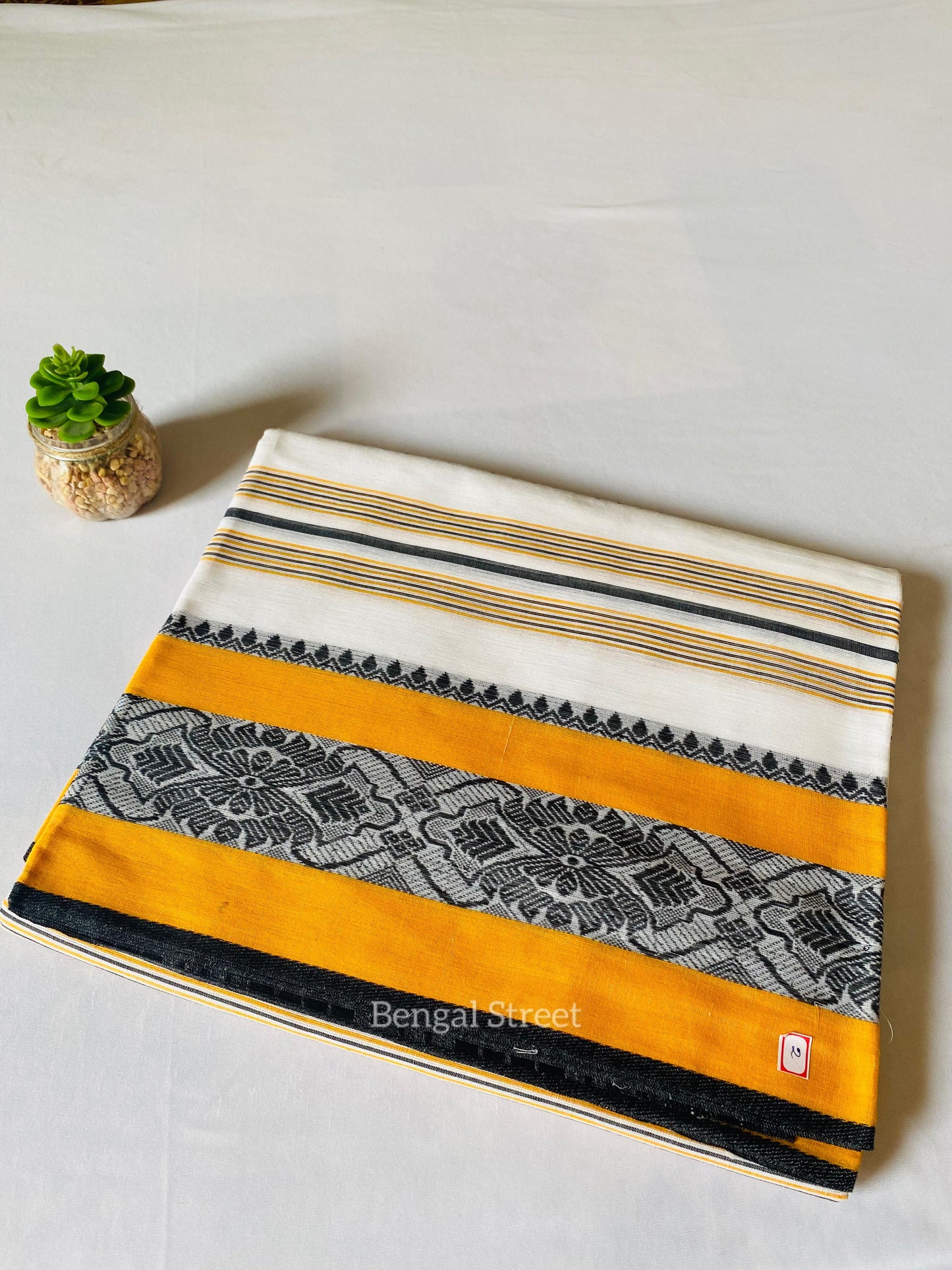 Dhaniakhali/Dhonekhali Cotton Saree – White & Yellow