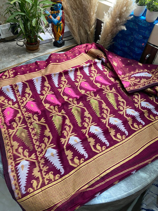 Wine Colour Jamdani Saree: Korat motif