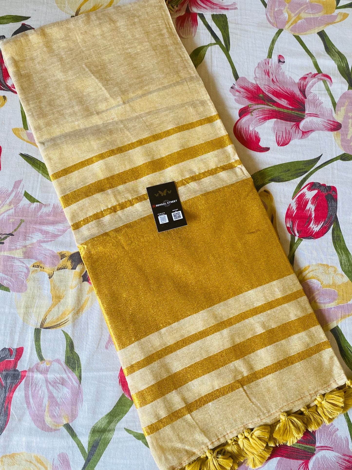 Tissue Linen with Zari Pallu : Golden Colour