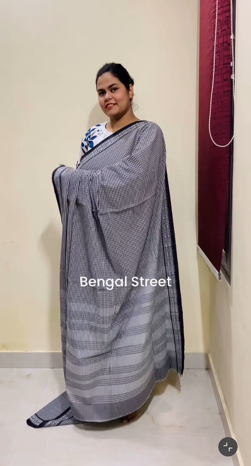 Dhaniakhali/Dhonekhali Cotton Saree – Black & White Checks