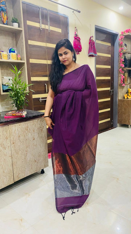 Handloom Cotton Saree with Zari Pallu - Wine Colour