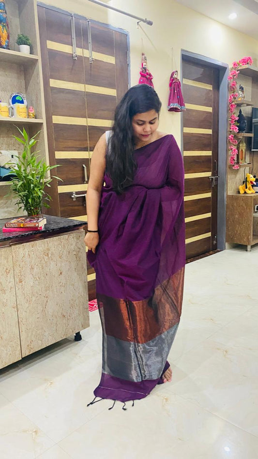 Handloom Cotton Saree with Zari Pallu - Wine Colour