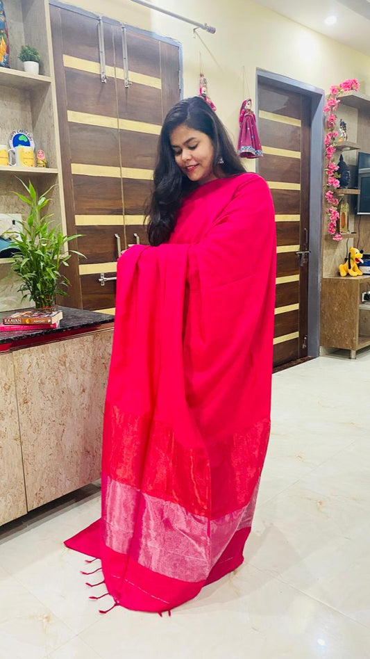 Handloom Cotton Saree with Zari Pallu - Magenta
