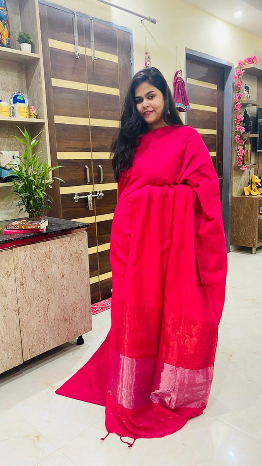 Handloom Cotton Saree with Zari Pallu - Magenta