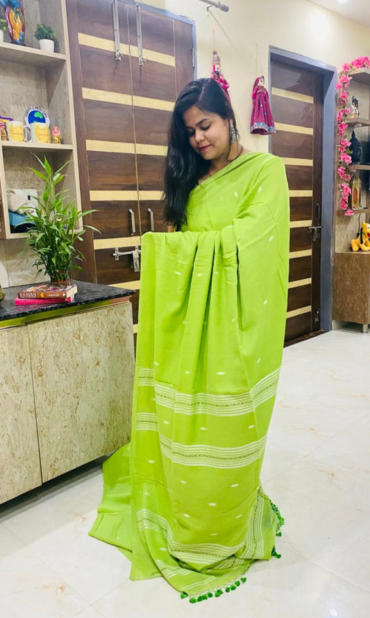 Mul Cotton Jamdani Saree - Light Green