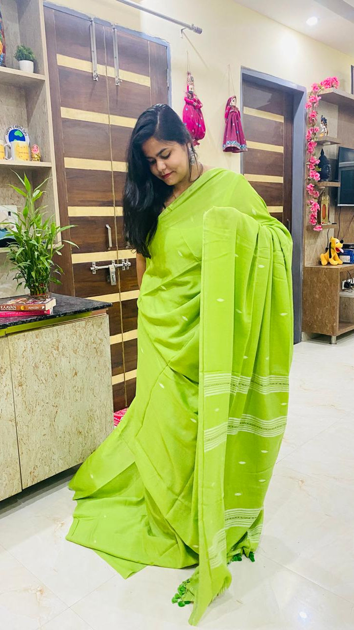 Mul Cotton Jamdani Saree - Light Green