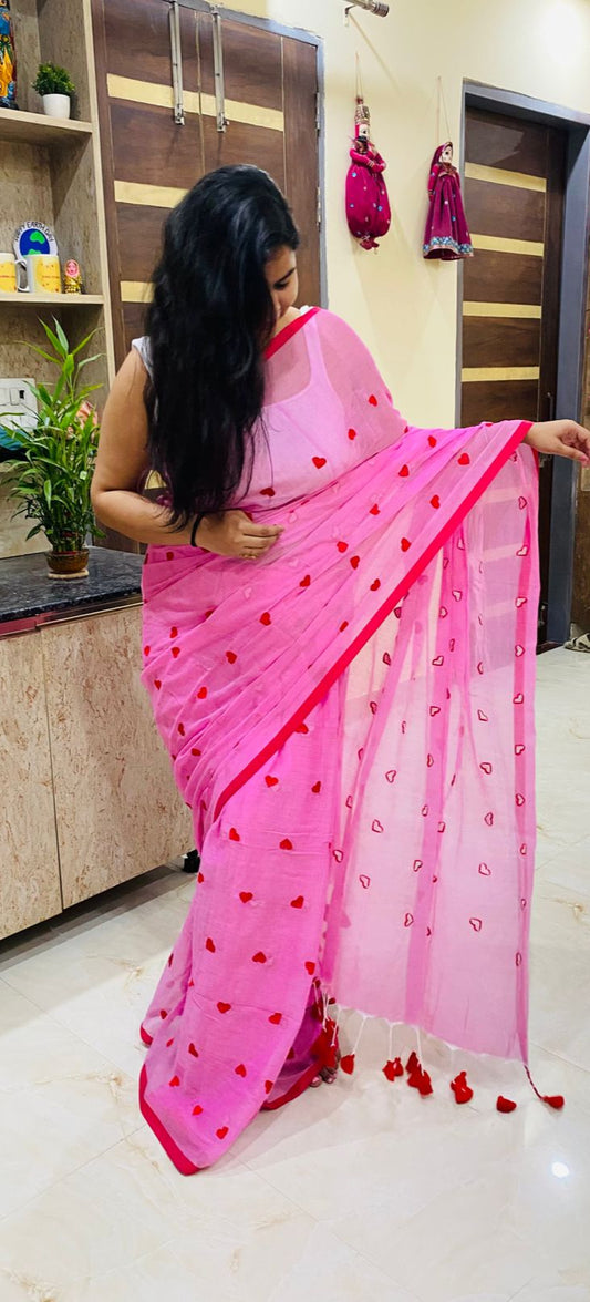 Dil-lusional : Heart Embroidered Mul Cotton Saree