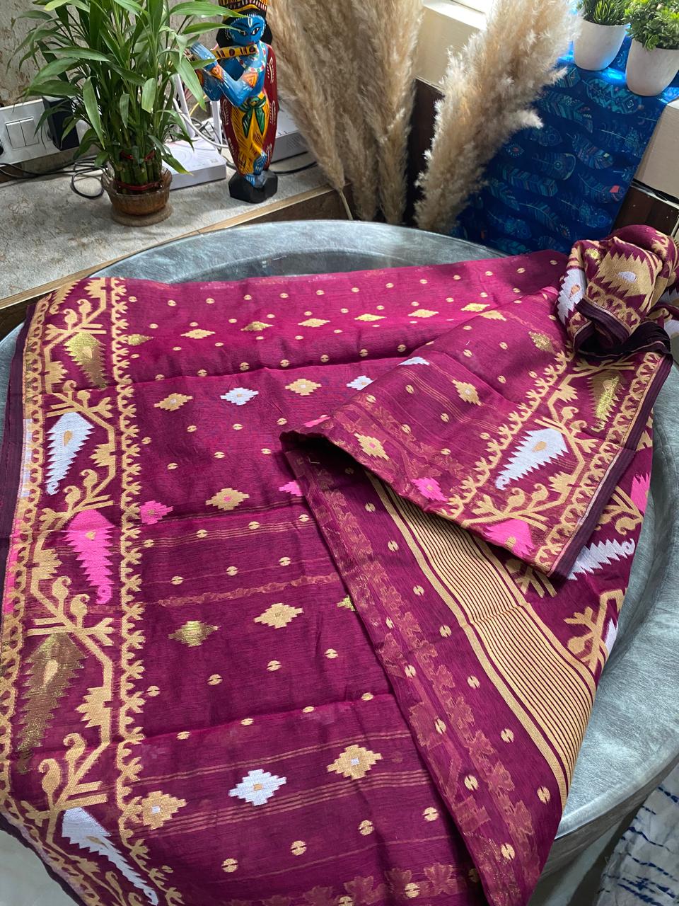 Wine Colour Jamdani Saree: Korat motif
