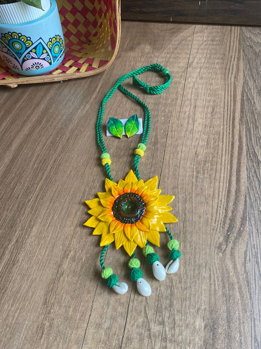 Surajmukhi: Clay Jewellery Set