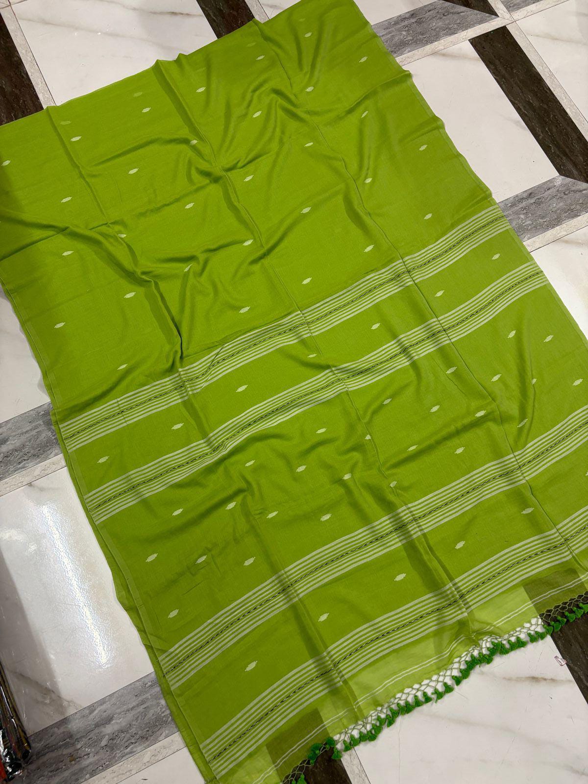 Mul Cotton Jamdani Saree - Light Green